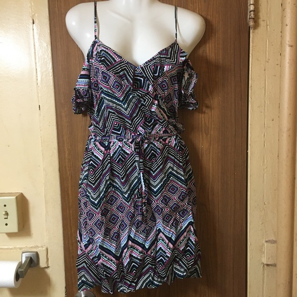 Colorful Geometric Pattern Dress - Picture 2 of 8